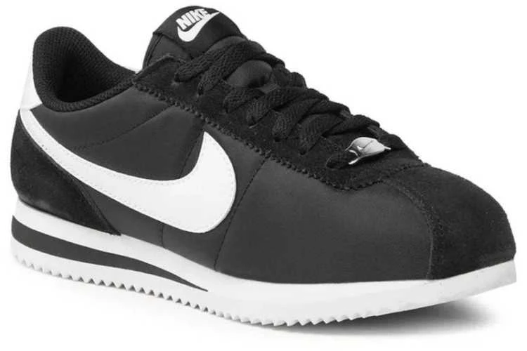 Nike bateliai