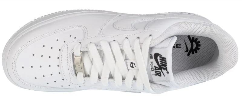 Nike bateliai