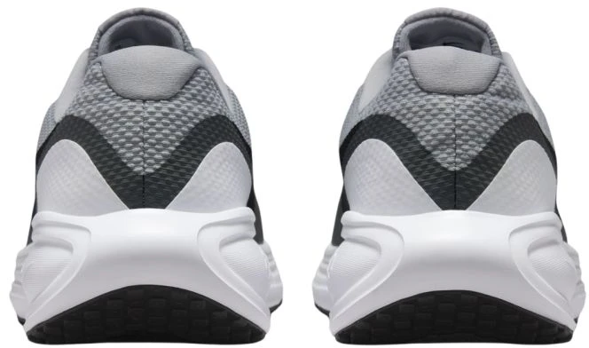 Nike bateliai