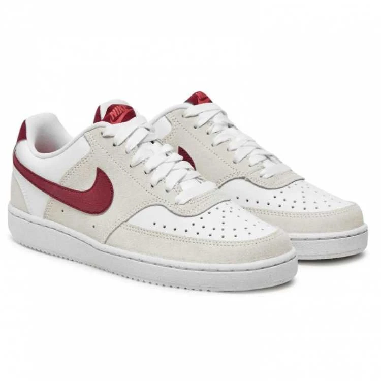 Nike bateliai