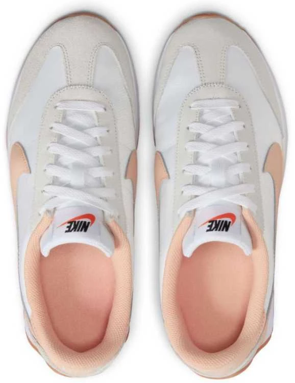 Nike bateliai