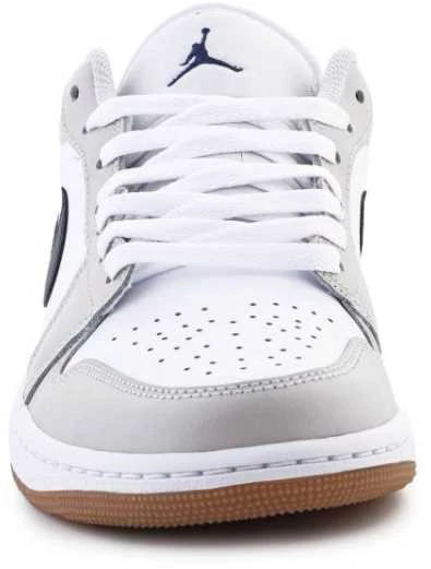 Nike bateliai