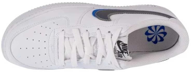 Nike bateliai