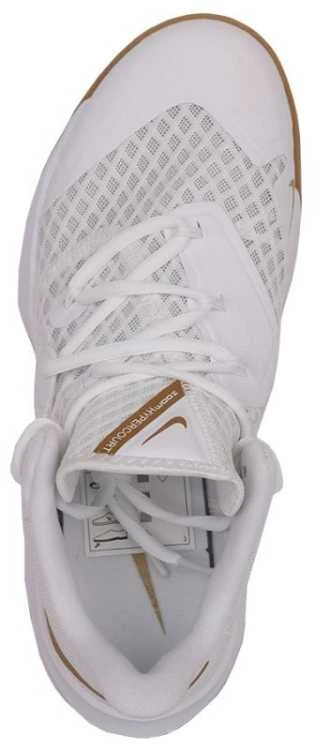 Nike bateliai