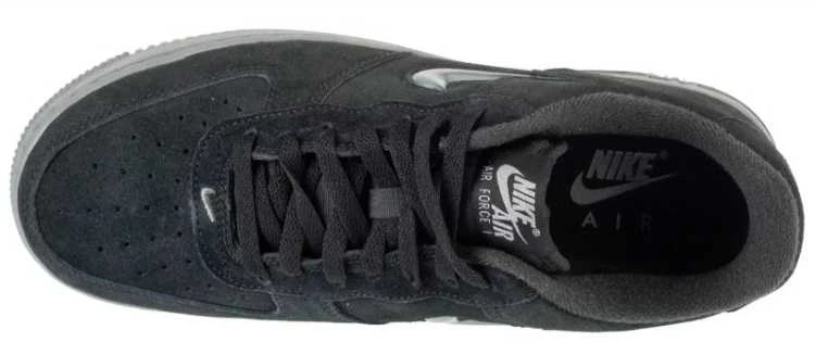 Nike bateliai