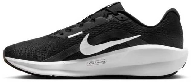 Nike bateliai