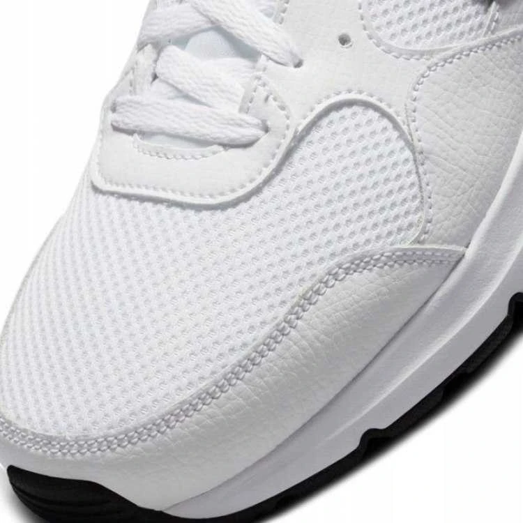 Nike bateliai