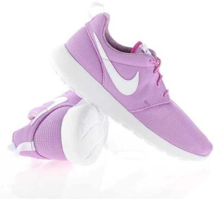 Nike bateliai