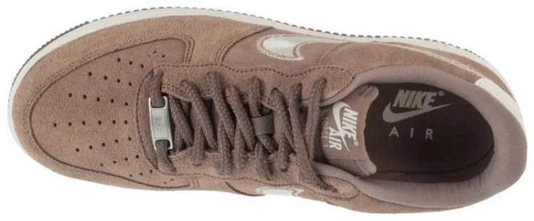 Nike bateliai