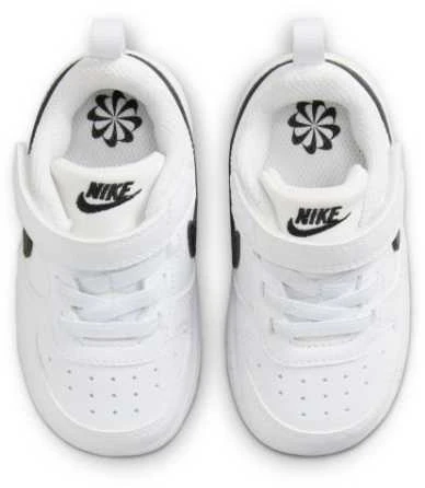 Nike bateliai