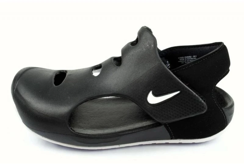 Nike bateliai