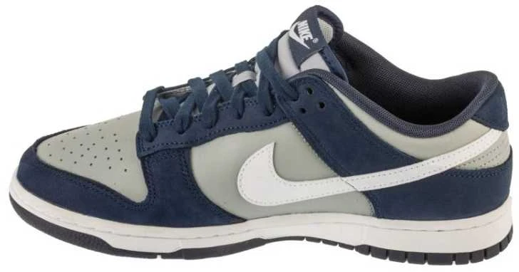 Nike bateliai