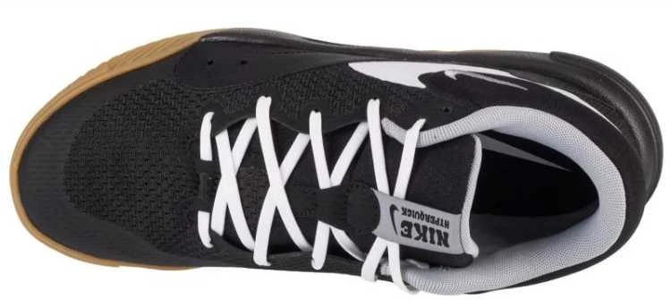 Nike bateliai