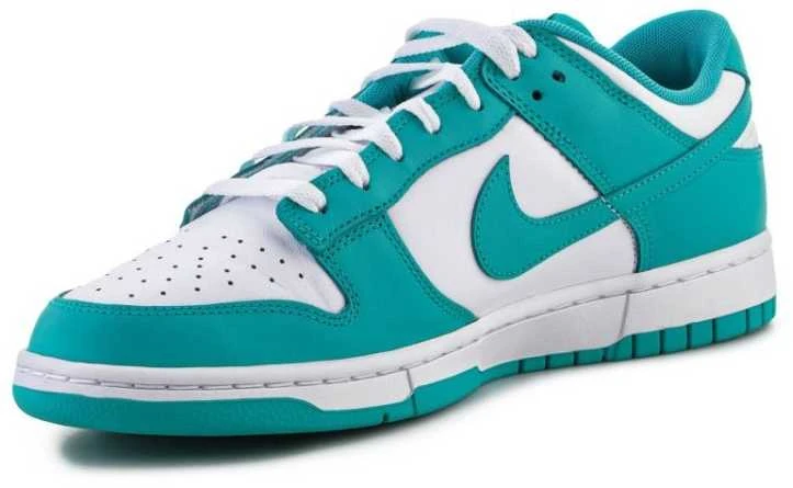 Nike bateliai