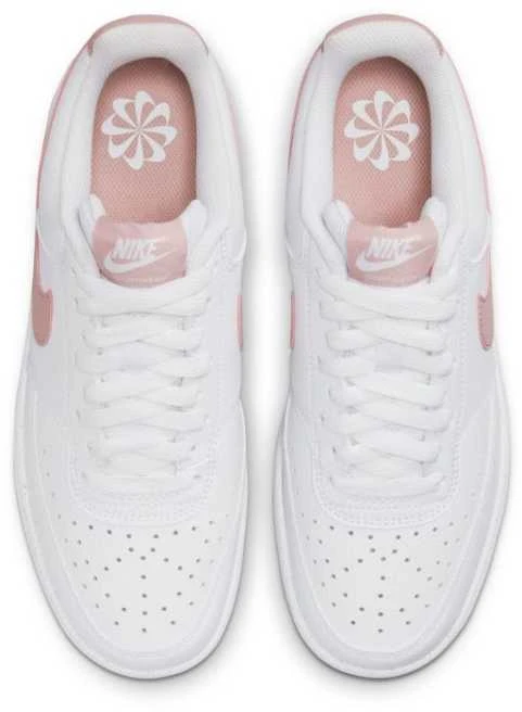 Nike bateliai