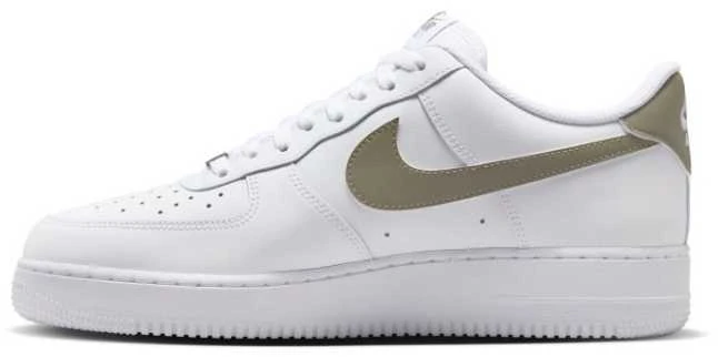 Nike bateliai