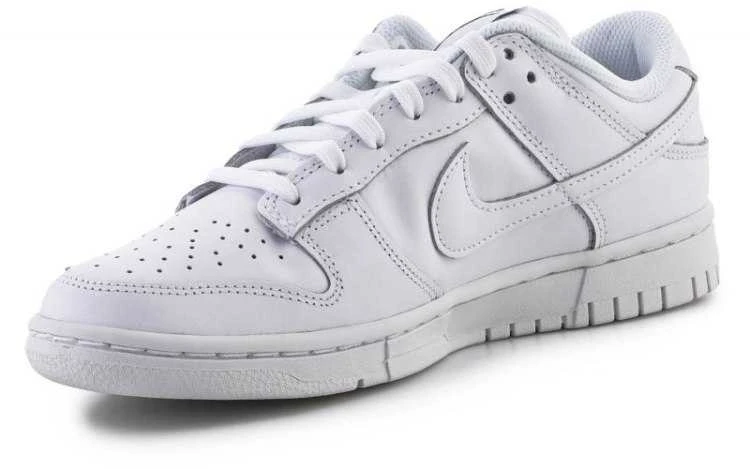 Nike bateliai