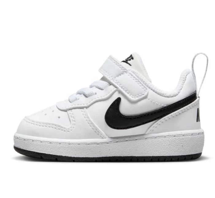 Nike bateliai