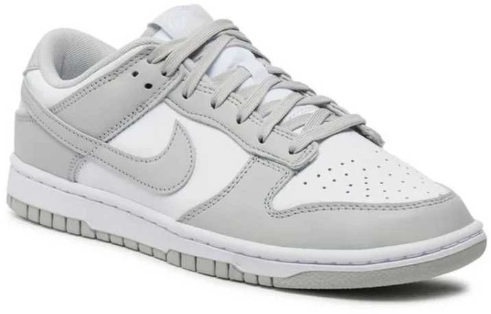 Nike bateliai