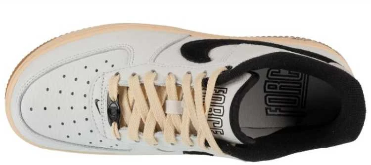 Nike bateliai