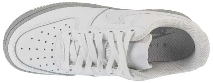 Nike bateliai