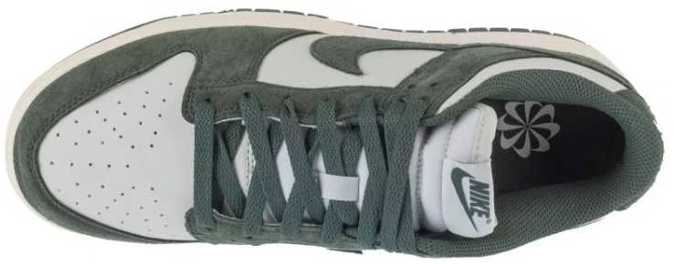 Nike bateliai
