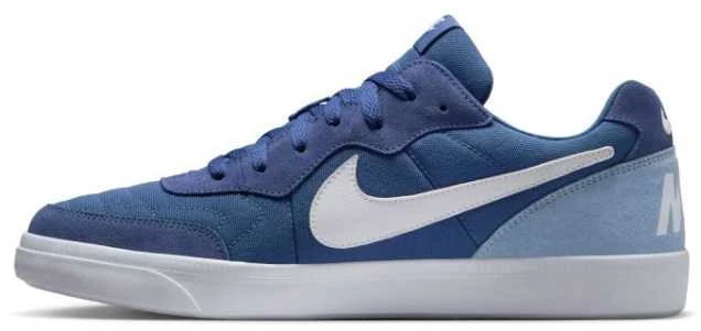 Nike bateliai