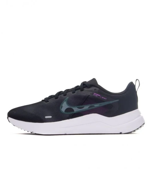 Nike bateliai