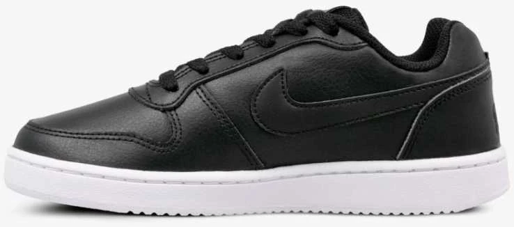Nike bateliai