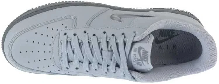 Nike bateliai
