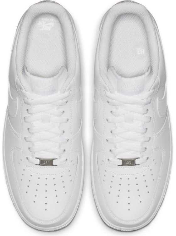 Nike bateliai