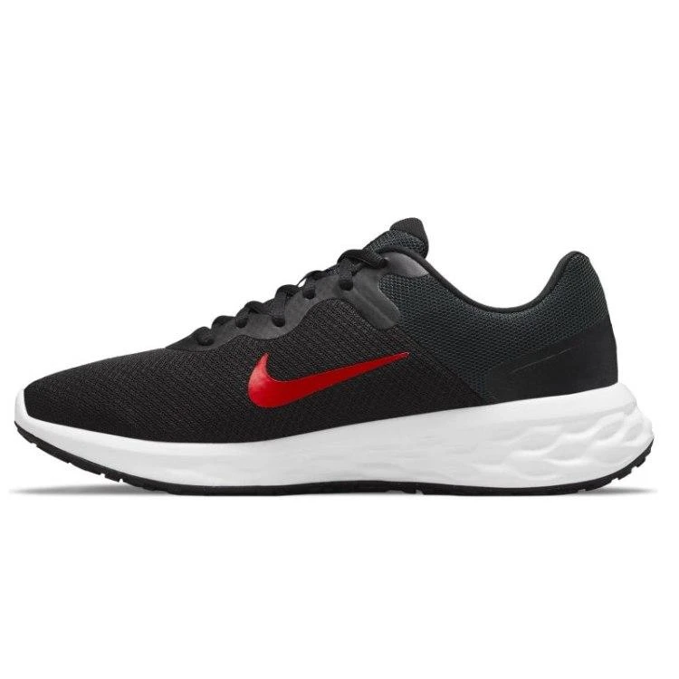 Nike bateliai