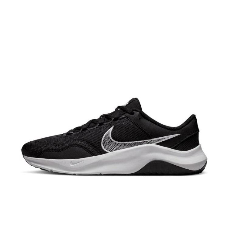 Nike bateliai
