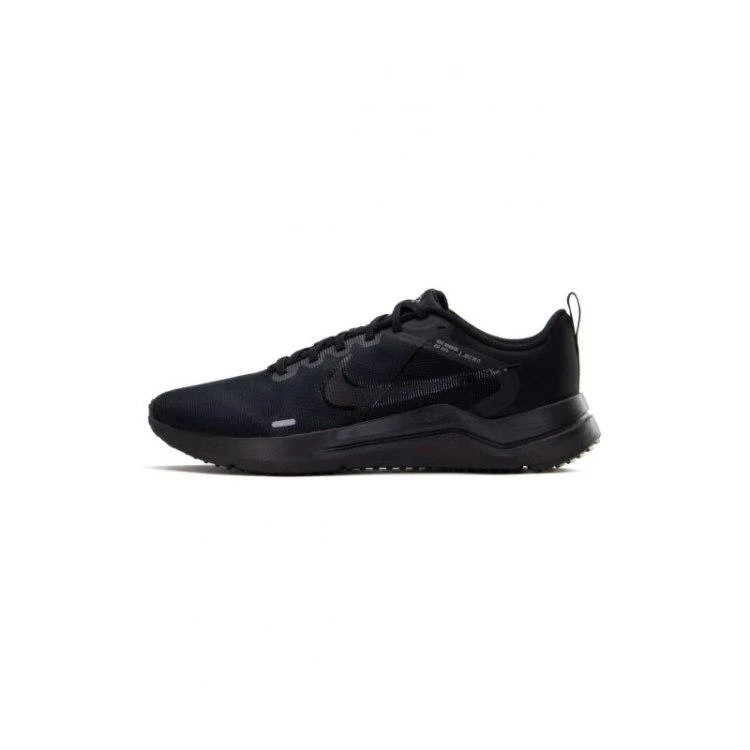 Nike bateliai