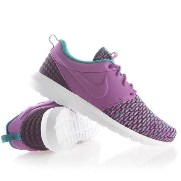 Nike bateliai