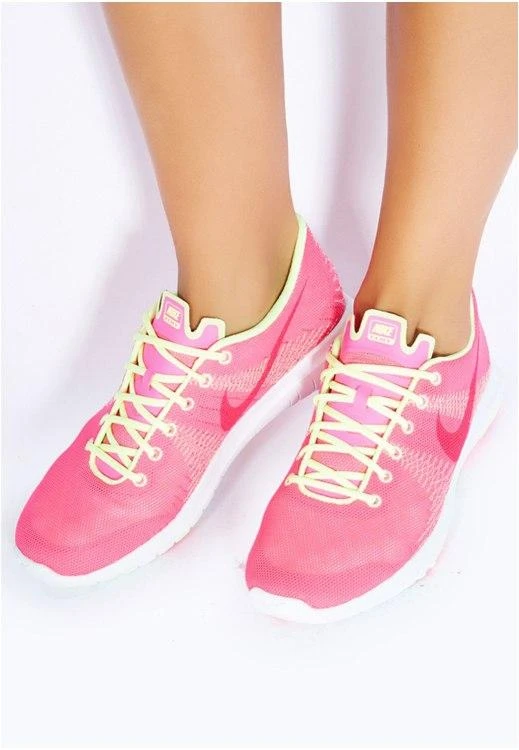 Nike bateliai