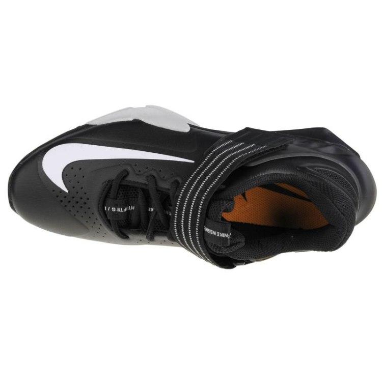 Nike bateliai
