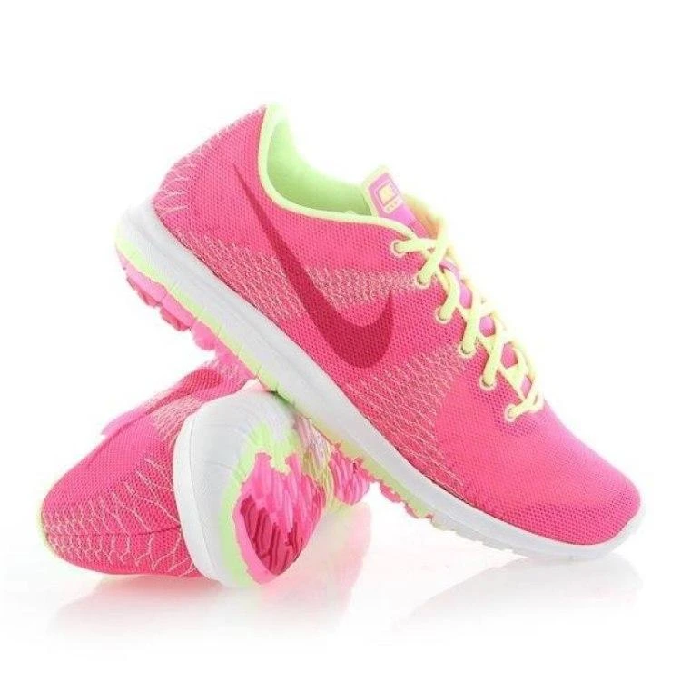 Nike bateliai
