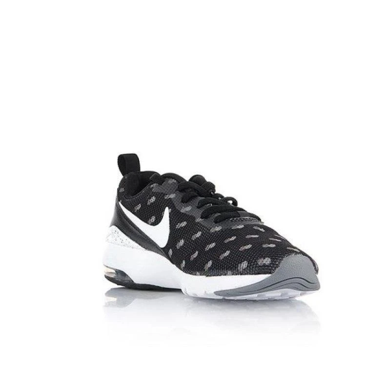 Nike bateliai