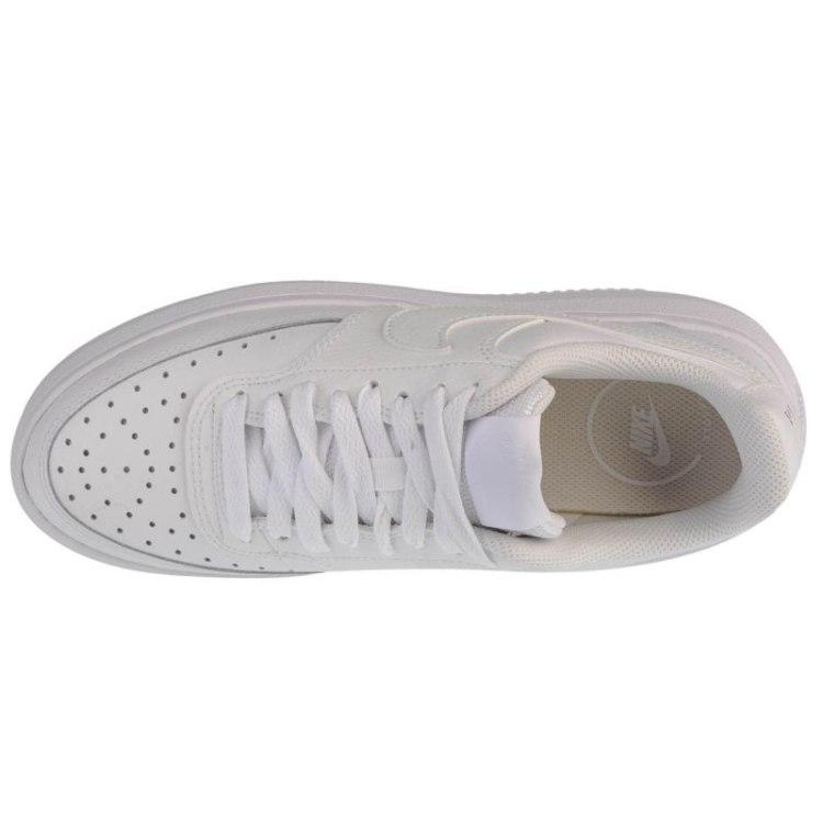 Nike bateliai