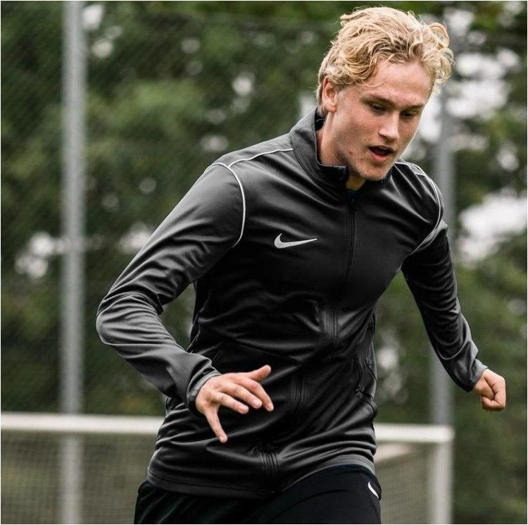 Nike džemperis