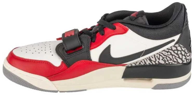 Nike Jordan bateliai
