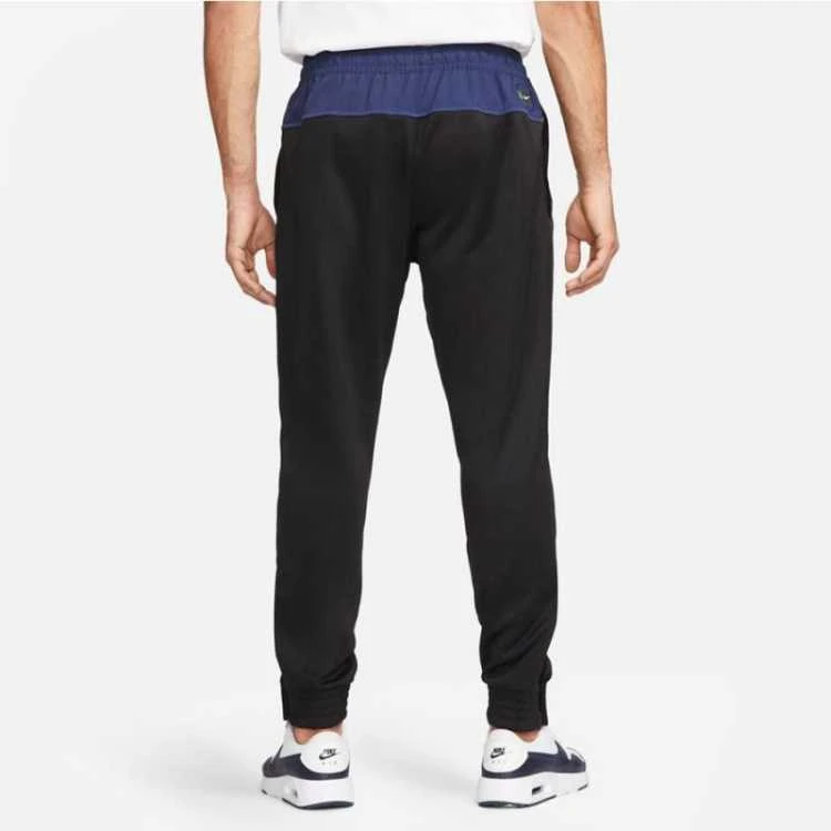Nike kelnės