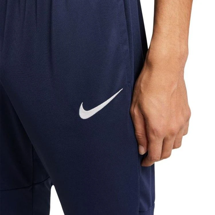 Nike kelnės