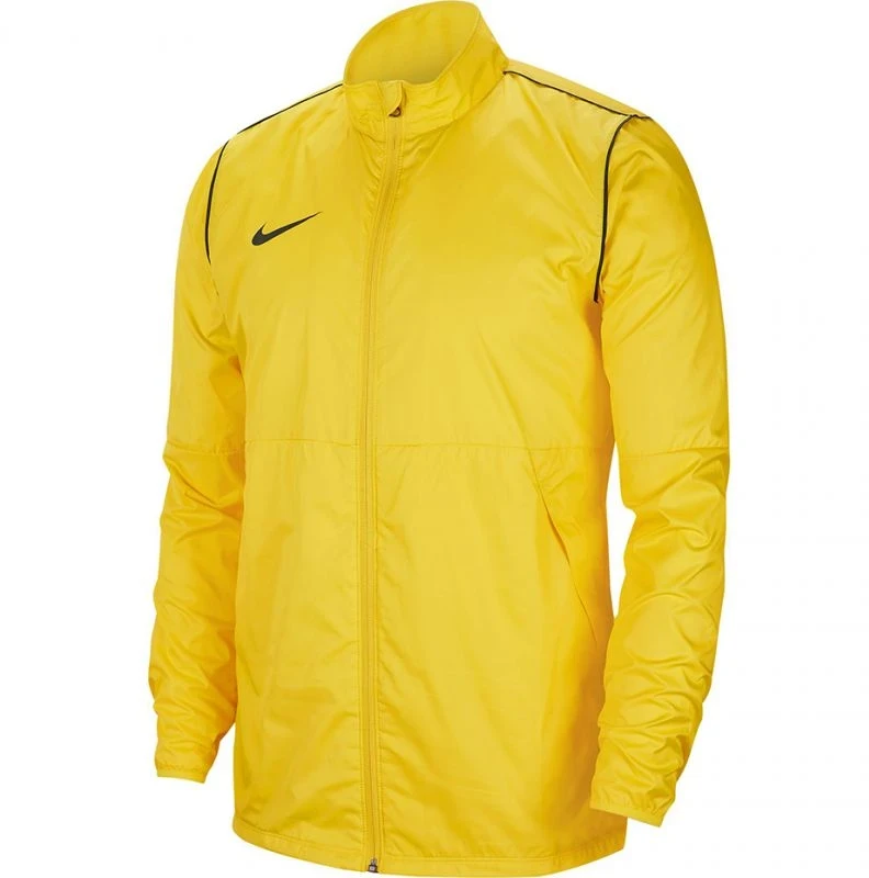 Nike striukė