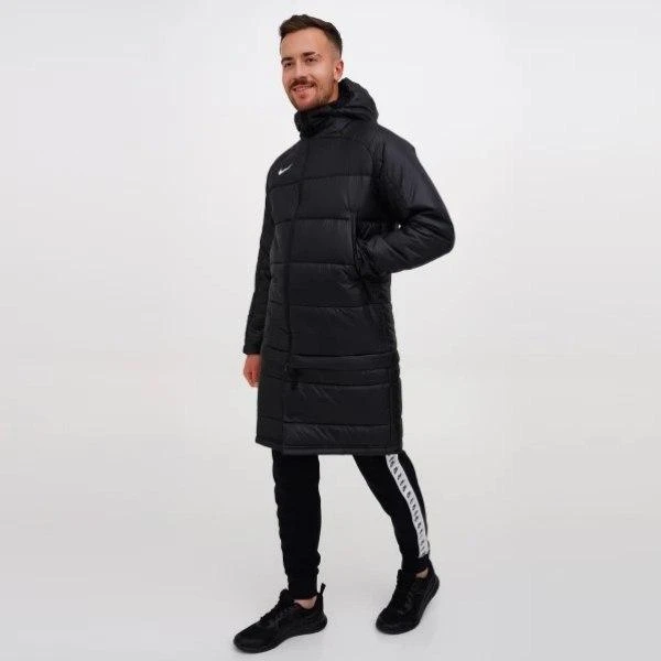 Nike striukė