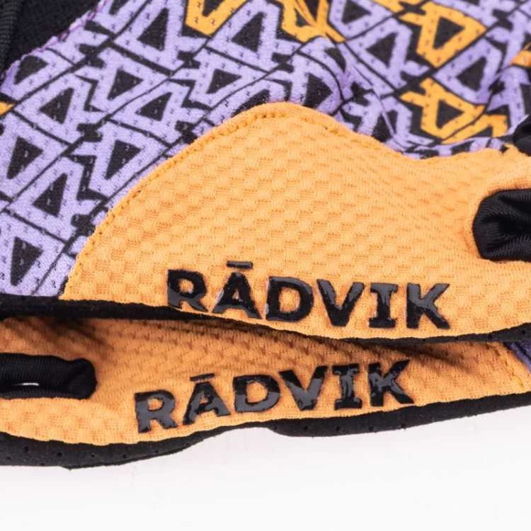 Radvik pirštinės
