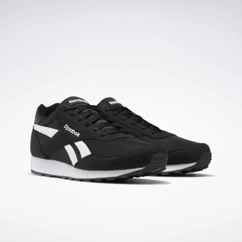 Reebok bateliai