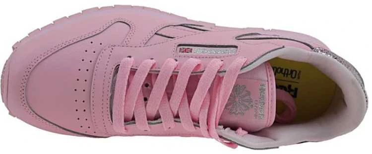 Reebok bateliai
