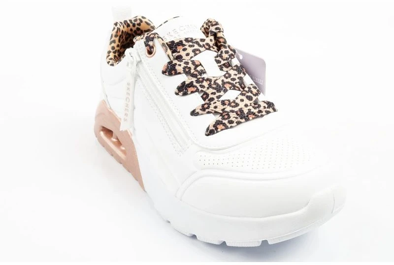 Skechers bateliai